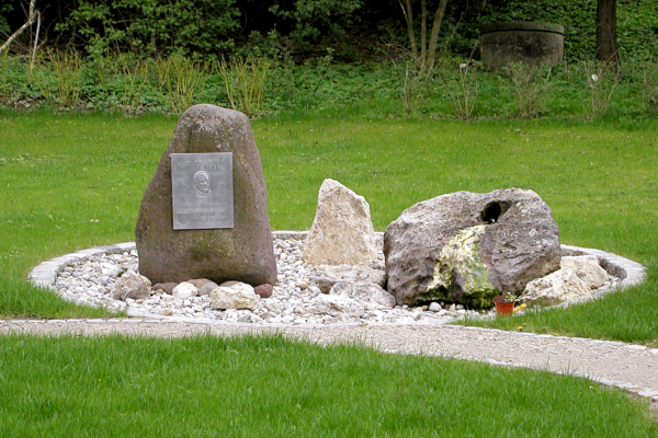 Schmeller Memorial in Rinnberg near Pfaffenhofen (Upper Bavaria) (source: Clarissa Höschel, Ars Verbi)