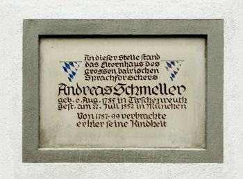 Memorial plaque on Schmeller’s parents’ house in Rinnberg (source: Clarissa Höschel, Ars Verbi)